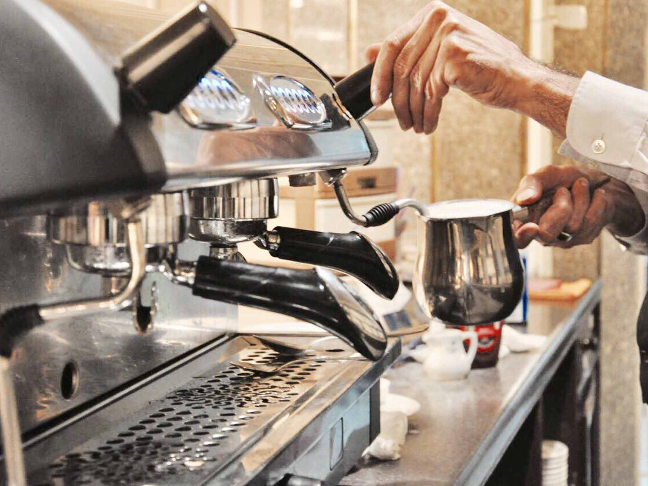 کافی شاپ هتل هرمز